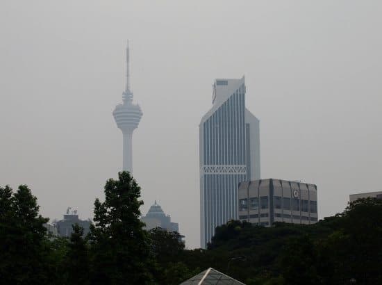 Kuala Lumpur negatives air pollution