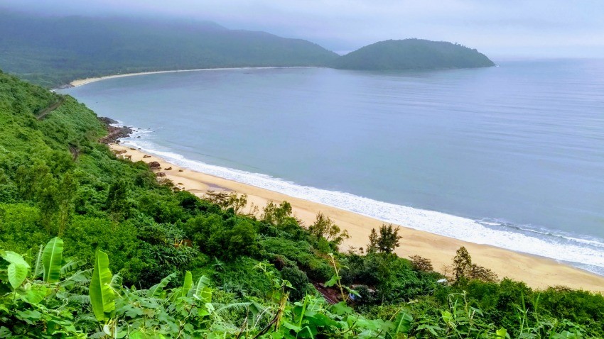 Hai Van pass getting from Hoi An and Danang