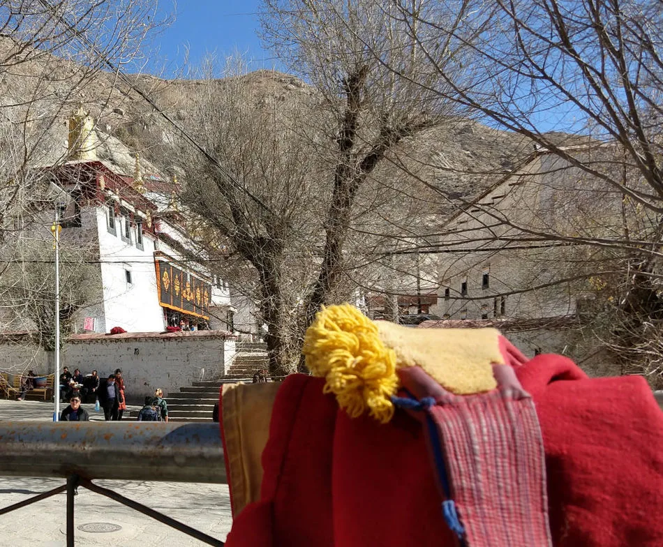 Monks robes at the sera monastery