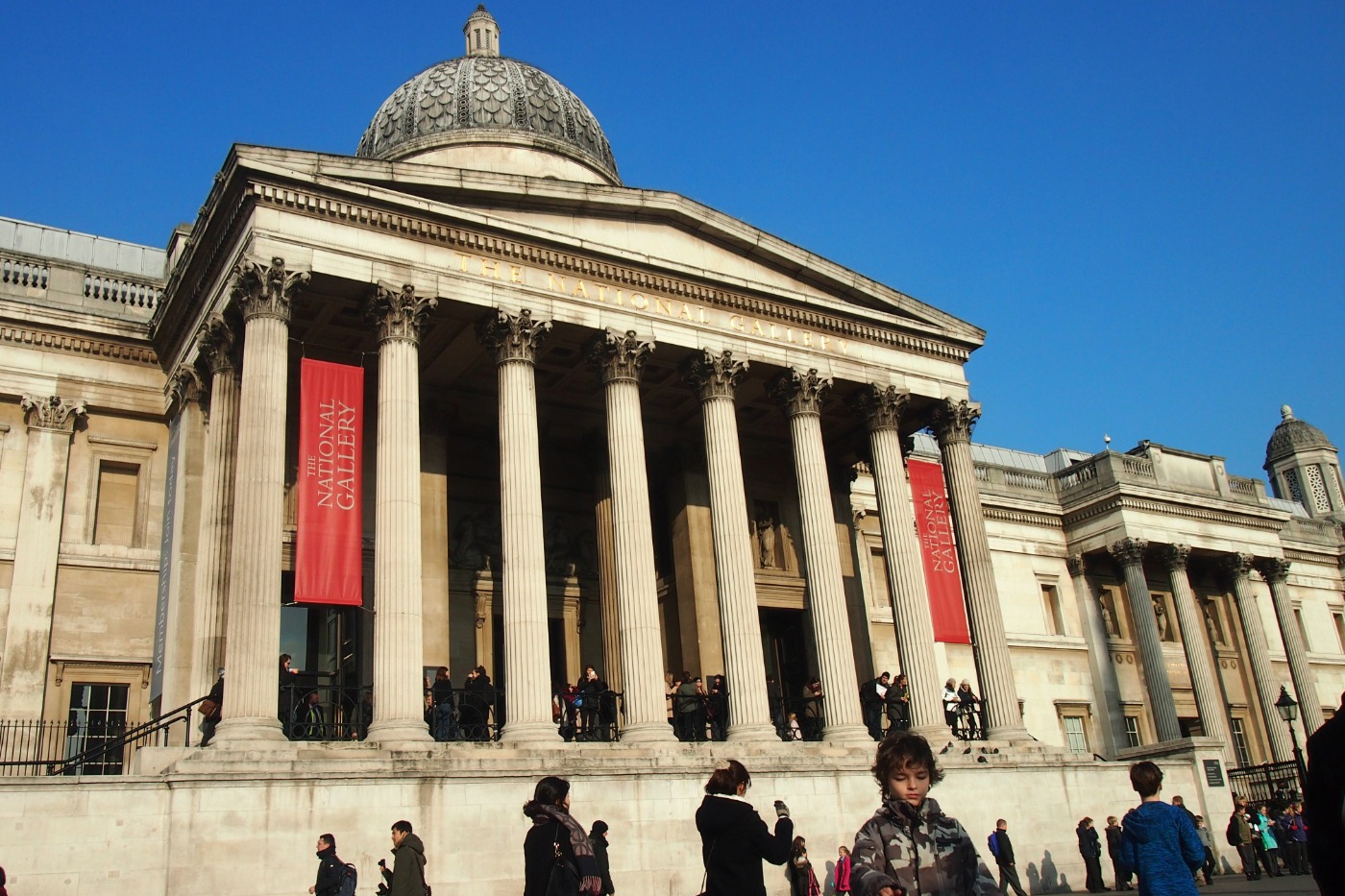 the national gallery of art London exterior view of the building