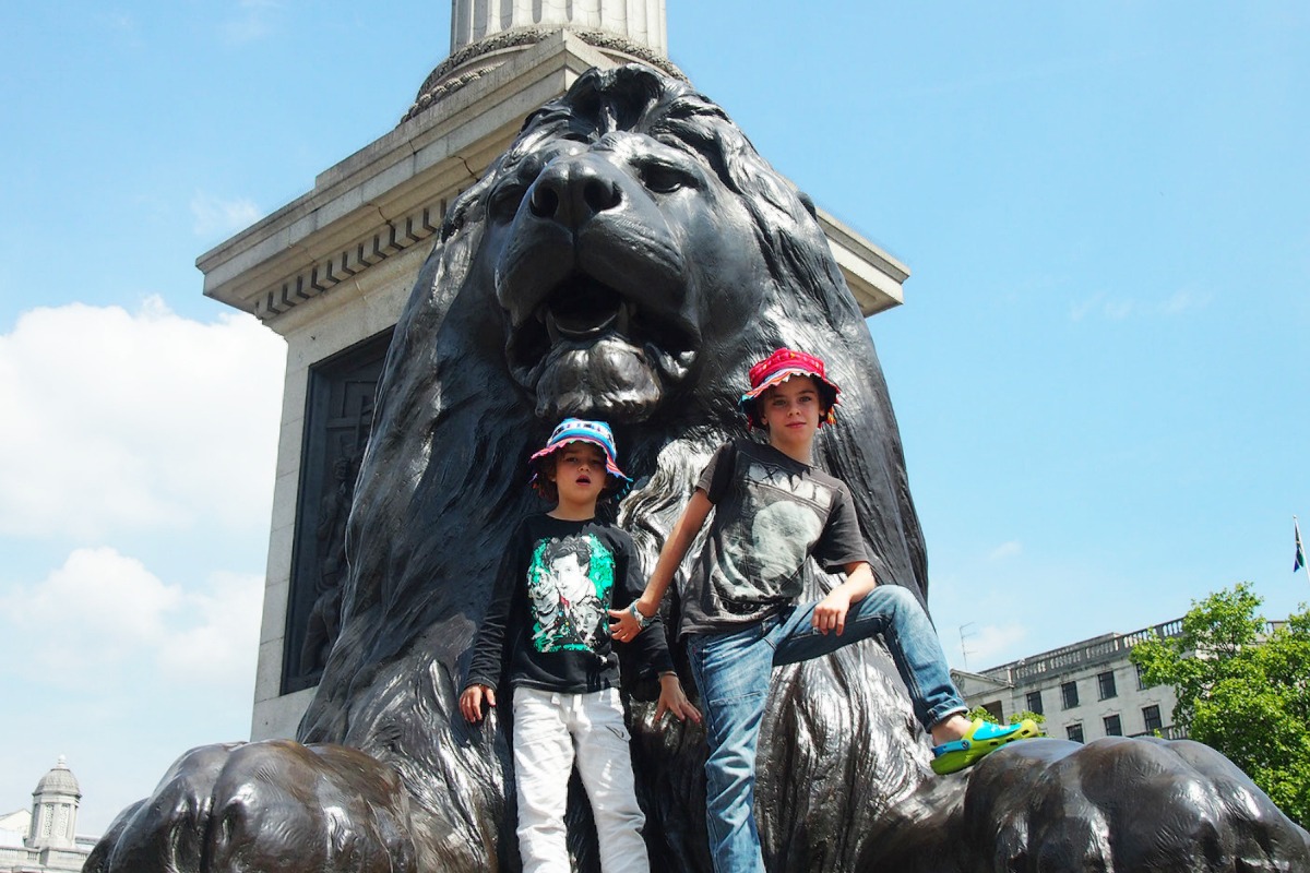 London with kids Trafalgar Square Nelson's Column