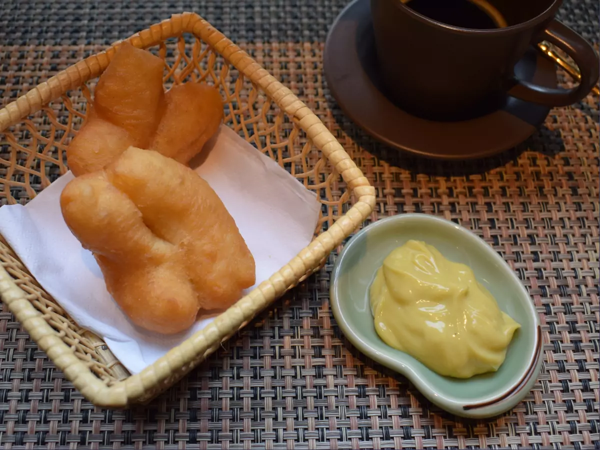 Thai breakfast donuts