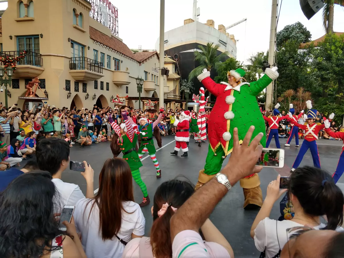 Christmas day travelling Asia